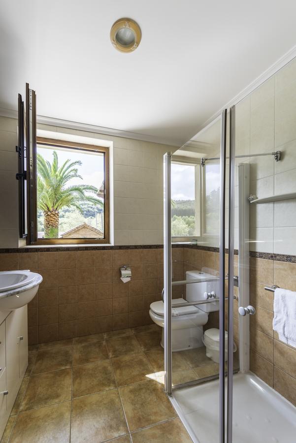 Casa Madrazo Con Piscina Y Parrillas Praves Eksteriør billede